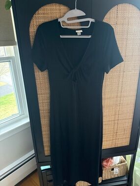 Women's Black Knot-Front Midi Dress